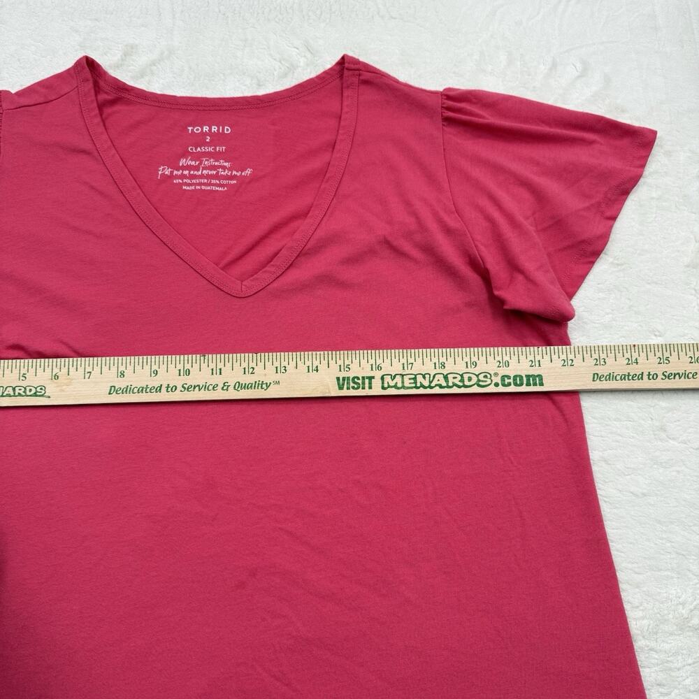 Torrid T-Shirt Women’s Size 2 Classic Fit V Neck Short Sleeve Pink Tee Casual - Picture 7 of 9